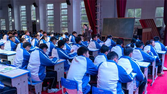 天全职业技术高级中学,天全职业技术高级中学电话号码-第7张图片-职教招生网 天全职业技术高级中学,天全职业技术高级中学电话号码-第7张图片-职教招生网