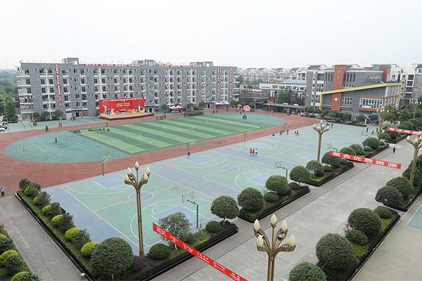 成都的机电工程学校官方网站?成都机电工程学校官方网站招聘?-第4张图片-职教招生网 成都的机电工程学校官方网站?成都机电工程学校官方网站招聘?-第4张图片-职教招生网