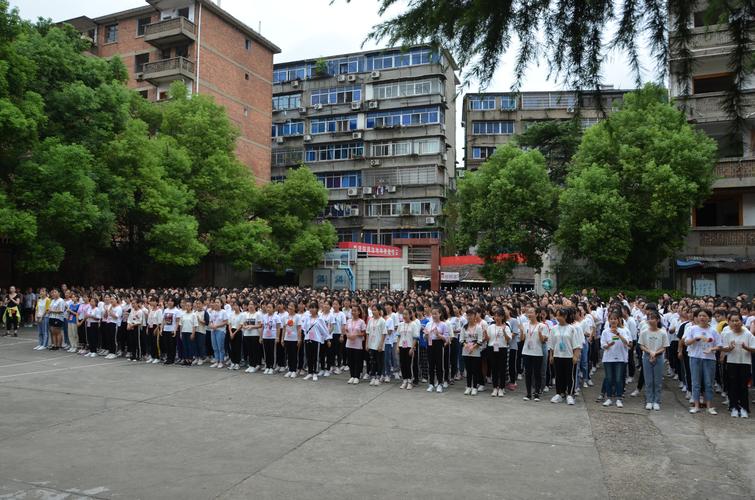 江西省南昌卫生学校,江西省南昌省卫校-第5张图片-职教招生网 江西省南昌卫生学校,江西省南昌省卫校-第5张图片-职教招生网
