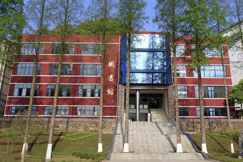 四川省食品药品学校联系电话,四川省食品药品学校电话号码?-第3张图片-职教招生网 四川省食品药品学校联系电话,四川省食品药品学校电话号码?-第3张图片-职教招生网