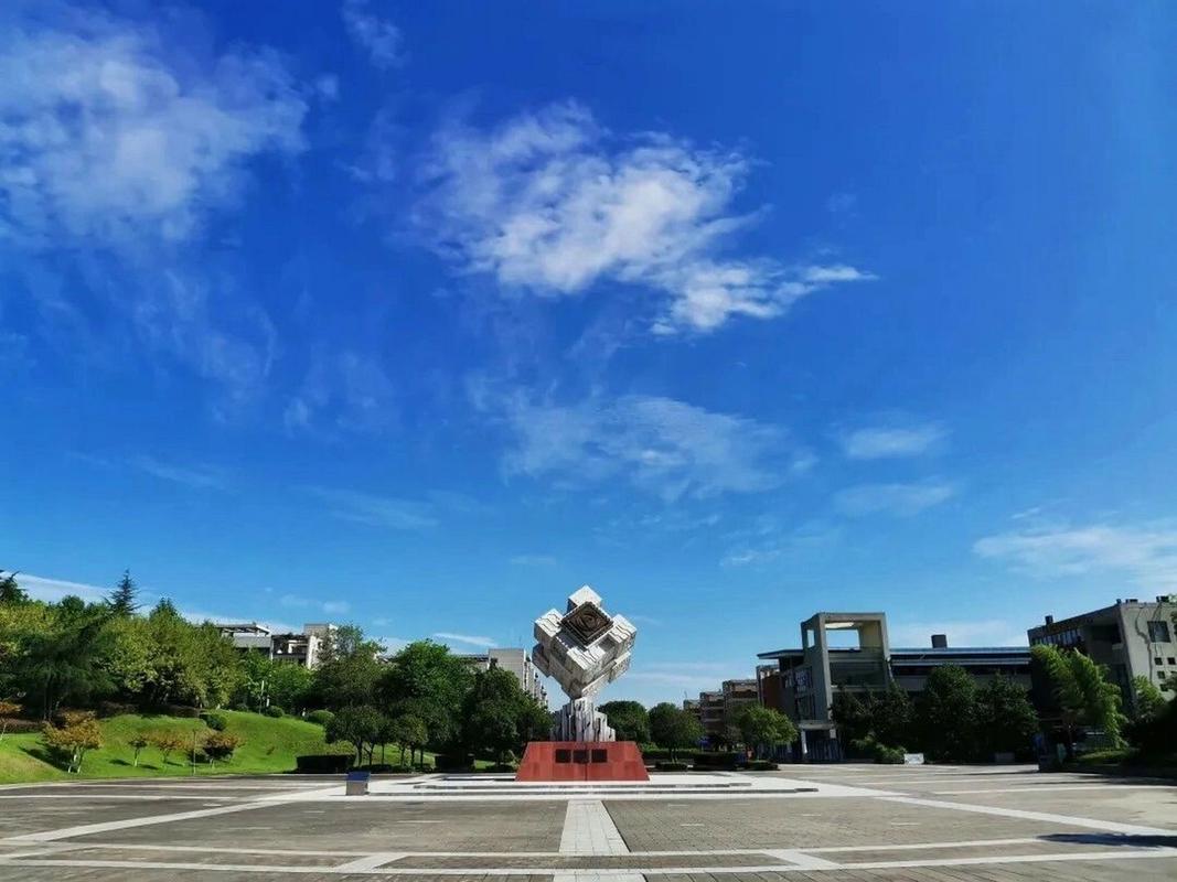 重庆电子职业学校,重庆电子职业学校占地多少亩?-第6张图片-职教招生网 重庆电子职业学校,重庆电子职业学校占地多少亩?-第6张图片-职教招生网