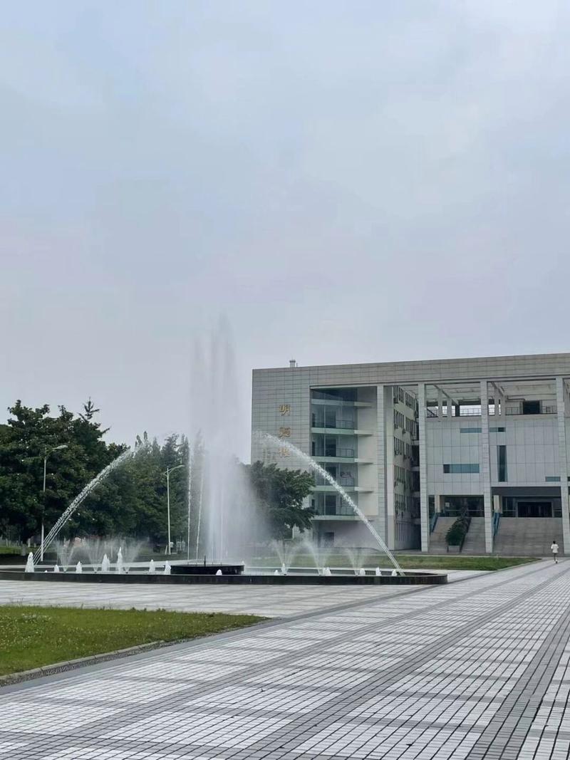 成都市现代制造职业技术学校学费,成都现代职业制造技术学院-第5张图片-职教招生网 成都市现代制造职业技术学校学费,成都现代职业制造技术学院-第5张图片-职教招生网