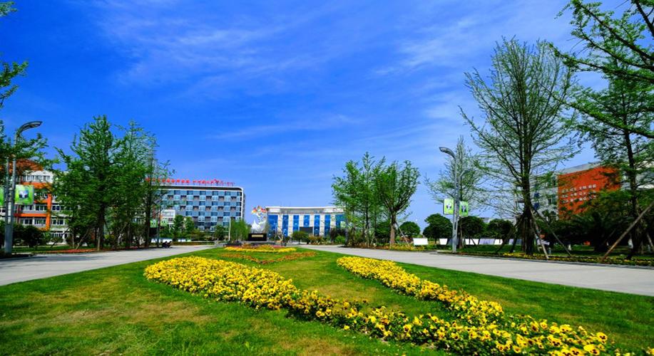 成都铁路卫生学校原地址?成都铁路卫生学校简介?-第5张图片-职教招生网 成都铁路卫生学校原地址?成都铁路卫生学校简介?-第5张图片-职教招生网