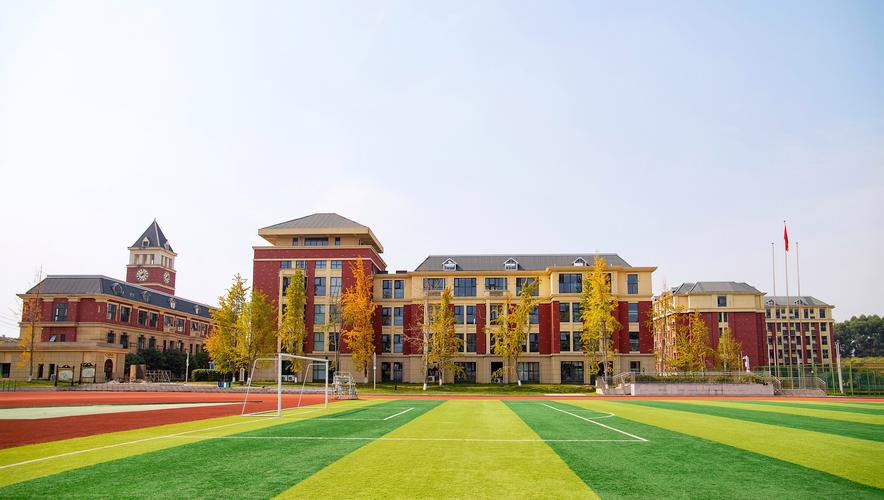 彭州职业学校有几个?彭州市职业技术学校?-第3张图片-职教招生网 彭州职业学校有几个?彭州市职业技术学校?-第3张图片-职教招生网