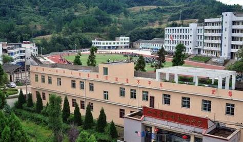 通江县至诚职业中学官方网站,通江县至诚职业中学官方网站首页-第5张图片-职教招生网 通江县至诚职业中学官方网站,通江县至诚职业中学官方网站首页-第5张图片-职教招生网