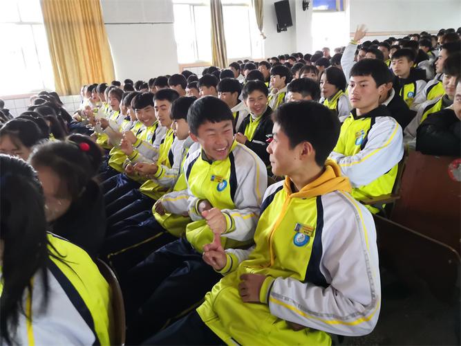 四川省隆昌县城关职业中学招生简章,四川省隆昌县城关职业中学招生简章公示-第6张图片-职教招生网 四川省隆昌县城关职业中学招生简章,四川省隆昌县城关职业中学招生简章公示-第6张图片-职教招生网