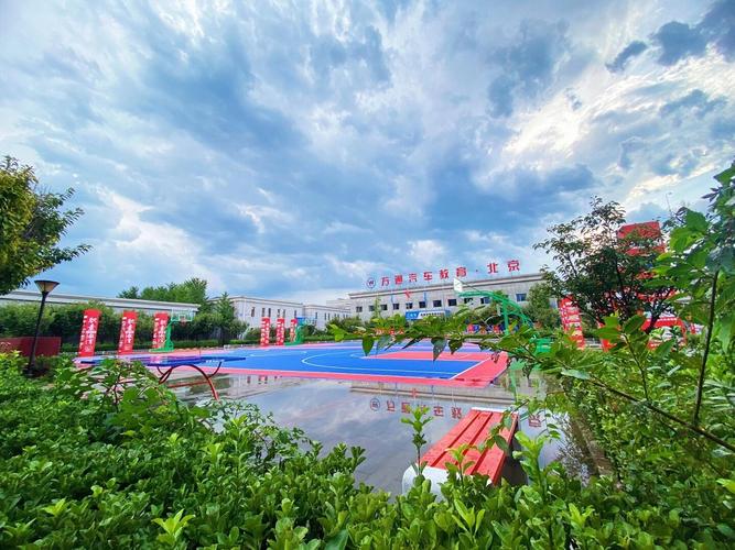 学汽车职业那个学校好?学汽车技术哪里好?-第3张图片-职教招生网 学汽车职业那个学校好?学汽车技术哪里好?-第3张图片-职教招生网