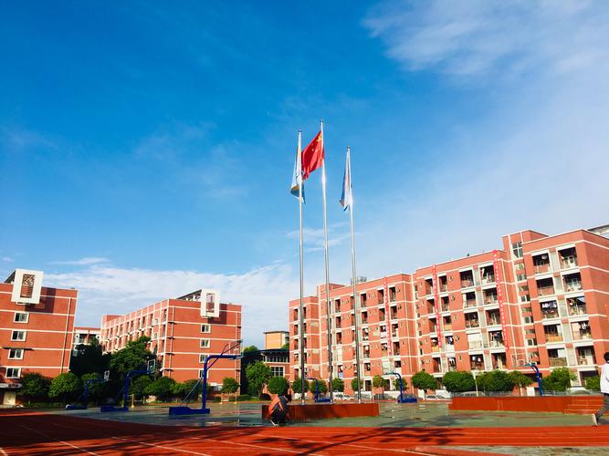 成都机械职业技工学校?成都市机械技工学校?-第2张图片-职教招生网 成都机械职业技工学校?成都市机械技工学校?-第2张图片-职教招生网