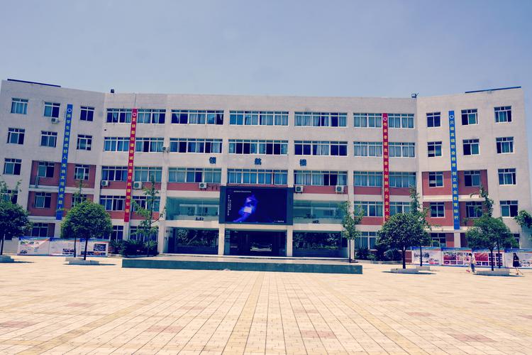 成都指南针技术职业学校？四川成都指南针学校发生过什么事?？-第2张图片-职教招生网